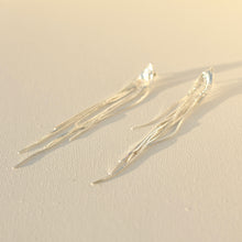 Carica l&#39;immagine nel visualizzatore di Gallery, Carly - Silver Earrings

